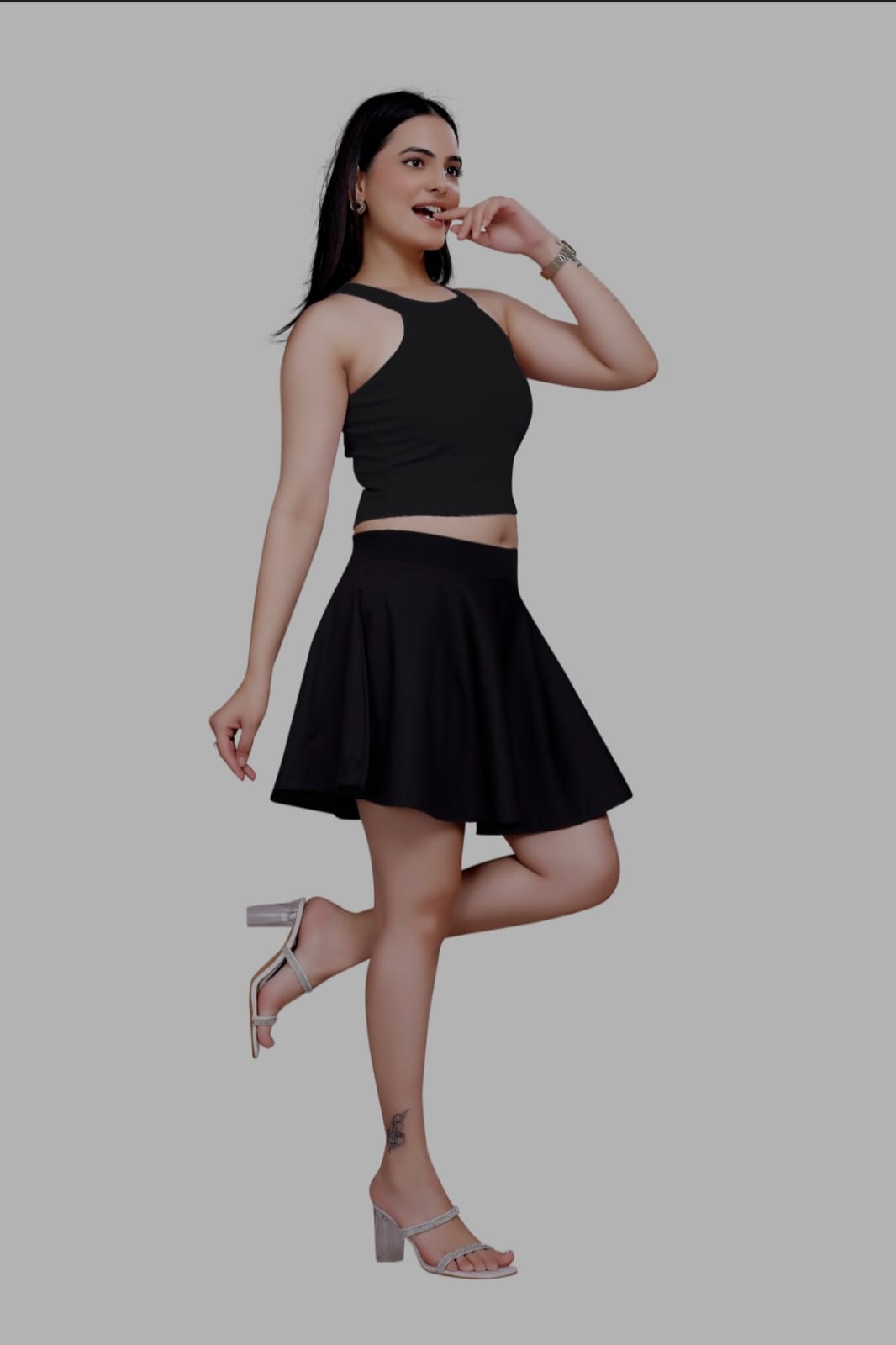 Sanado India women v-neck crop top. S to 2XL.