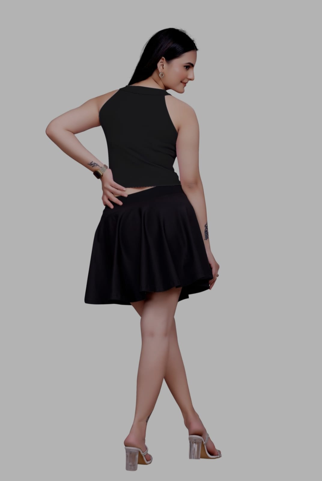 Sanado India women v-neck crop top. S to 2XL.