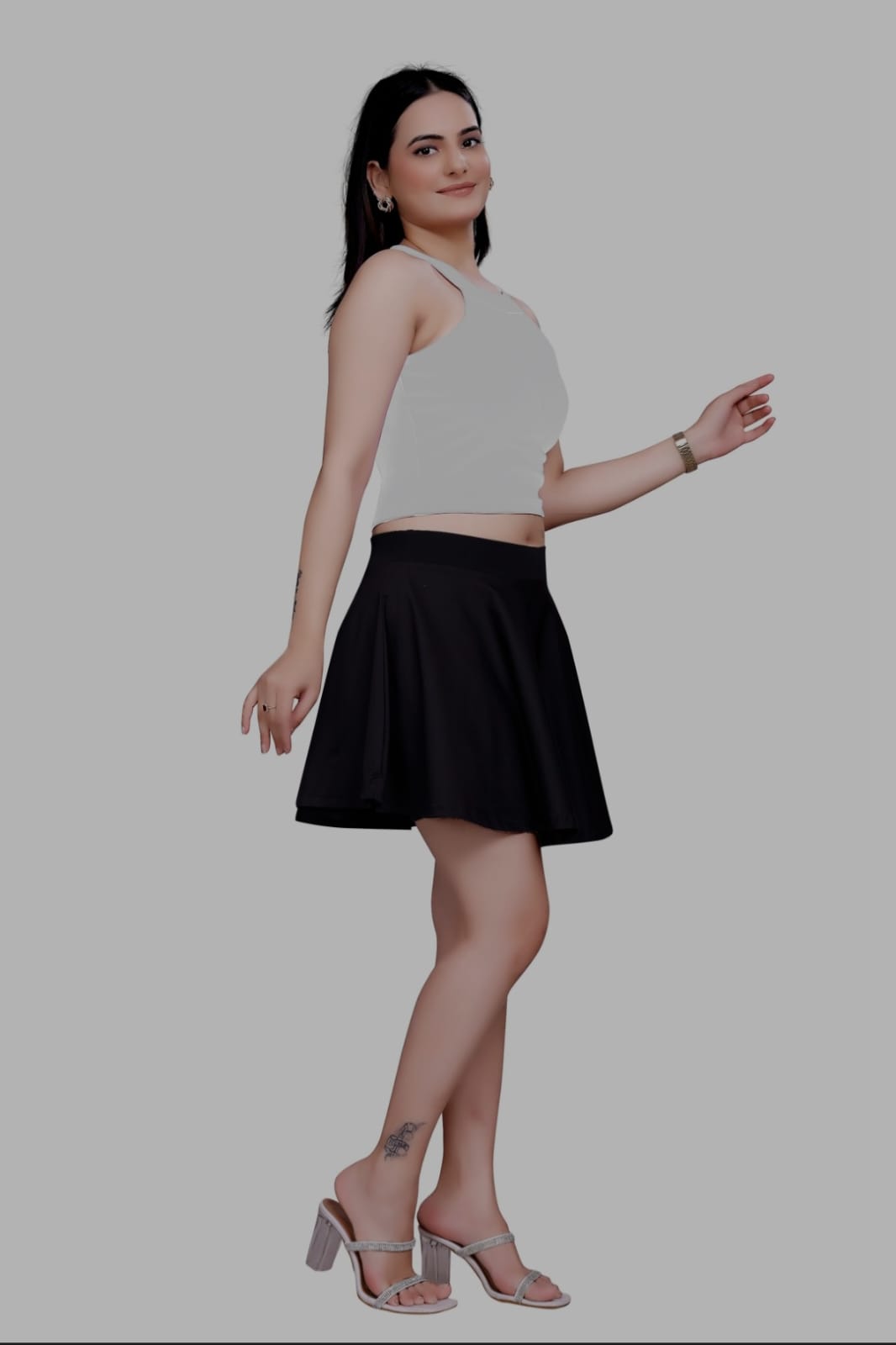 Sanado India women v-neck crop top. S to 2XL.